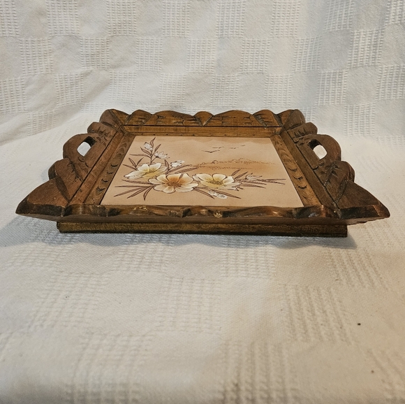 Wood Ceramic Tile Bowl Square Carved Fruit Centerpiece w/ Handles Circa 80's - Picture 4 of 11